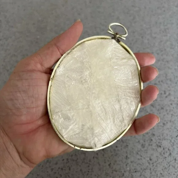 Lot 2 vintage handmade gold tone embroidery hoop Crewel bird decor Nature - Picture 3 of 4